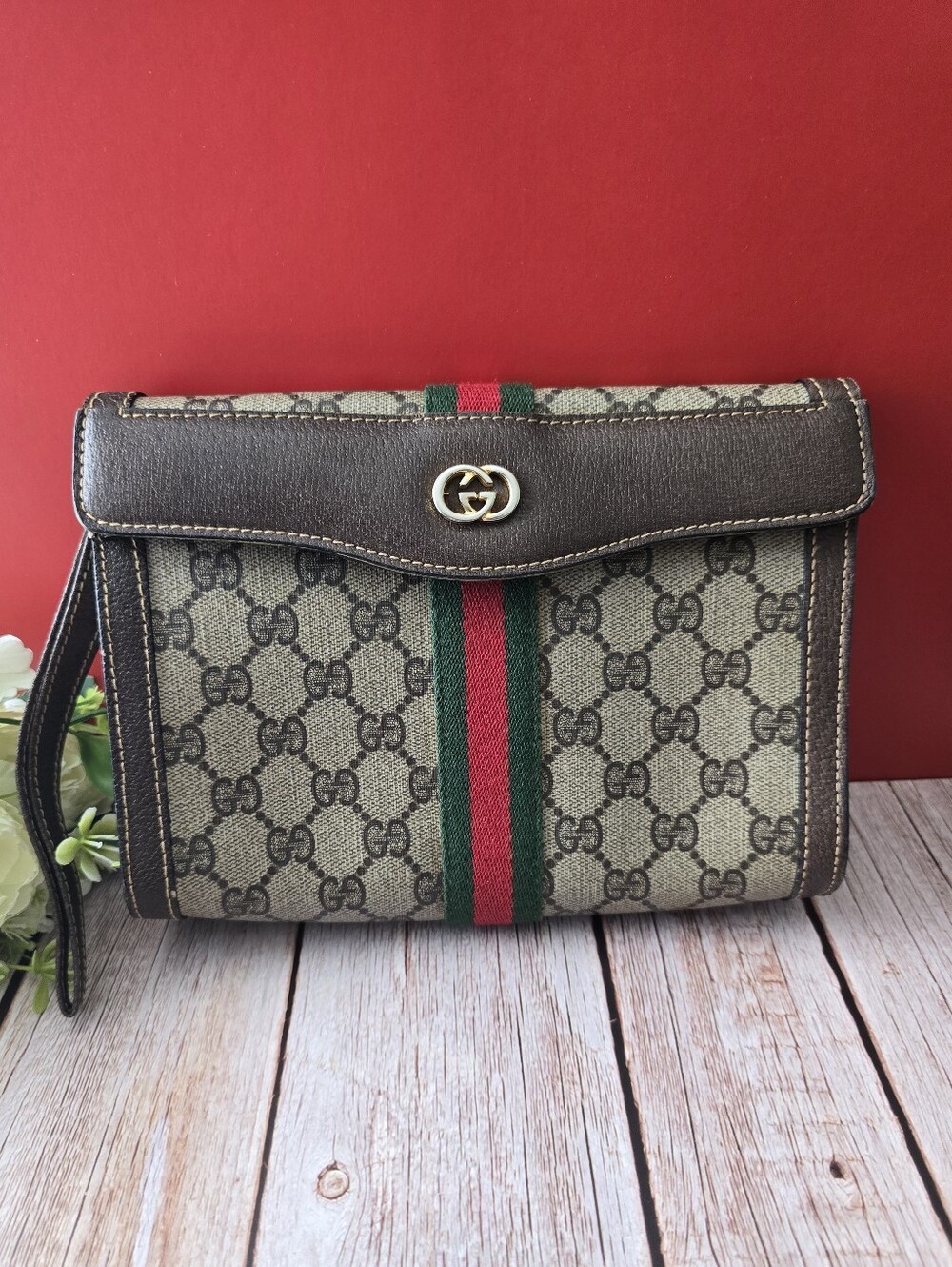 Gucci Vinrage Sherry Brown GG Canvas Web Stripe Clutch